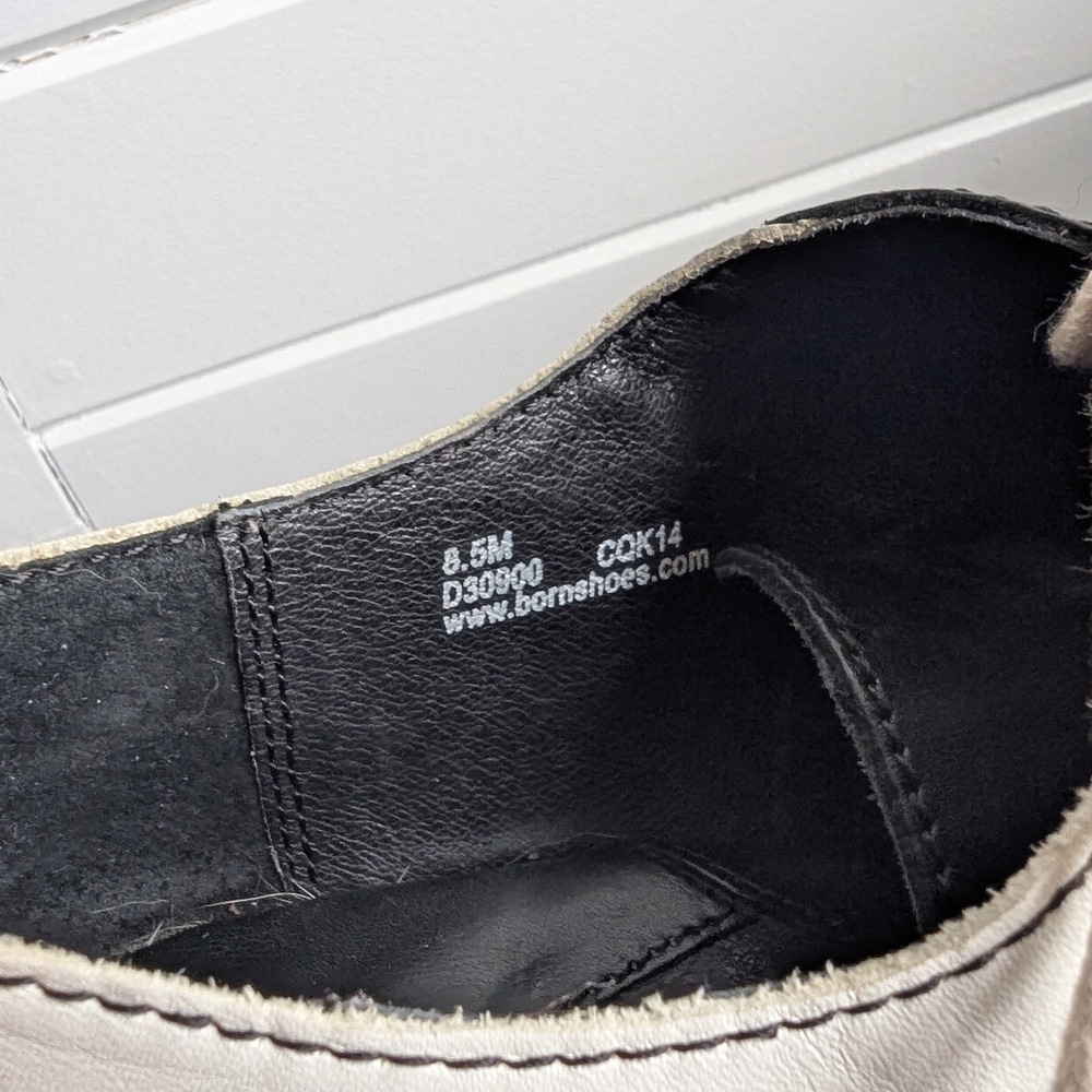 Born Women's Black and White Oxford Flats - Picture 6 of 6